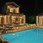 Elaia Μηνιά