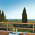 Elaia * Μηνιά