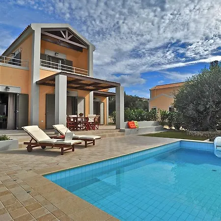 Elaia Villa *