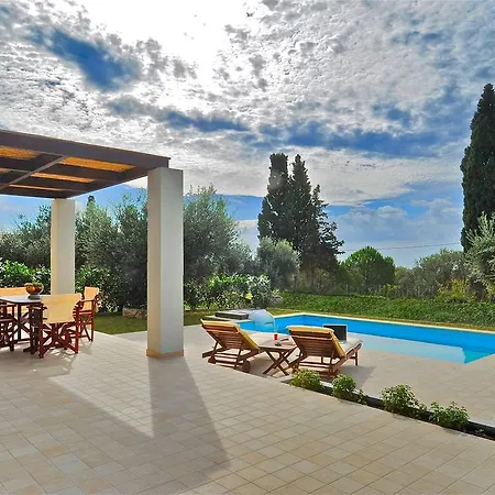 Elaia Villa