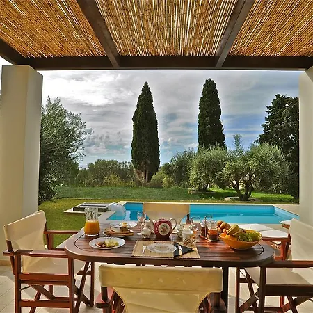 Elaia Villa